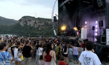 MÉS DE 1.500 PERSONES GAUDEIXEN LA PRIMERA JORNADA DEL TALARN MUSIC EXPERIENCE