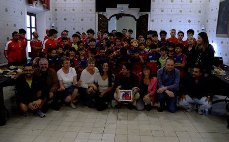 RECONEIXEMENT INSTITUCIONAL A L’ESCOLA DE FUTBOL ORGÈL·LIA