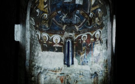 QUATRE MÀPINGS DE DIFERENTS ARTISTES ES PROJECTEN A L’ESGLÉSIA DE SANT CLIMENT DE TAÜLL