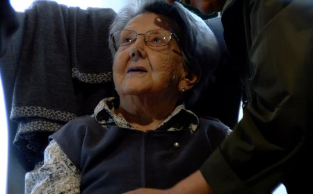 ROSA BARRAL COMPLEIX 100 ANYS