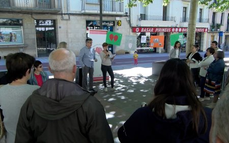 TALLER A L’INSTITUT I MANIFEST AL CARRER, EL SRC DE TREMP CELEBRA AIXÍ EL DIA DE LA SALUT MENTAL