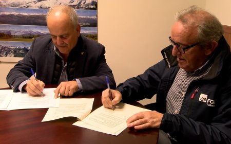 EL PALLARS JUSSÀ I FERROCARRILS SIGNEN, COM CADA ANY, UN CONVENI PER BONIFICAR ELS FORFETS