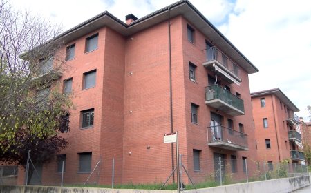 S’ENTREGUEN LES CLAUS DE 8 PISOS SOCIALS A LA POBLA DE SEGUR