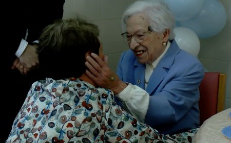 FRANCISCA ARGELAGUES COMPLEIX 102 ANYS