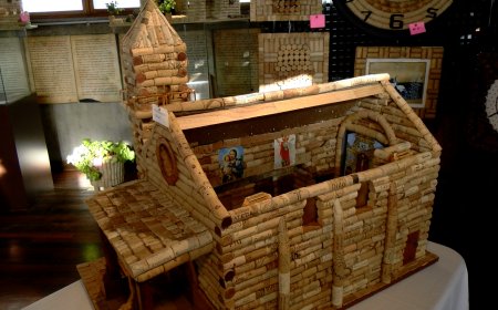 LA SALA DE LES HOMILIES OBRE PORTES A ORGANYÀ PER ACOLLIR L’EXPOSICIÓ ‘ARTESANIA EN SURO’