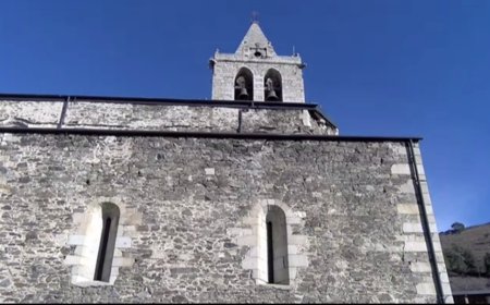 LLÍVIA DESTINARÀ 80.000 EUROS A MILLORAR EL CAMPANAR DE L'ESGLÉSIA I EL PONT DEL CARRASSUT