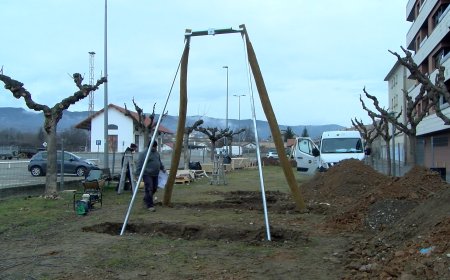 TREMP AMPLIA EL PARC INFANTIL DE L’ESTACIÓ