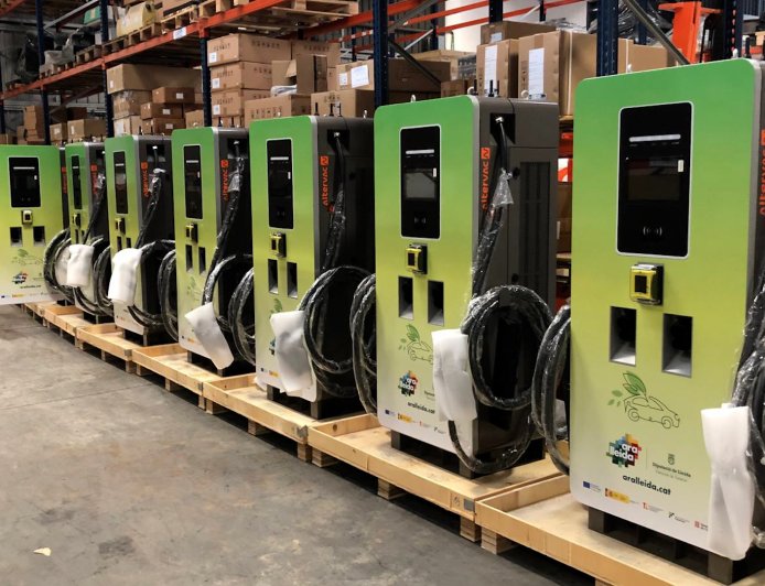 EL PATRONAT DE TURISME INSTAL·LARÀ UN CENTENAR DE CARREGADORS ELÈCTRICS AL PIRINEU