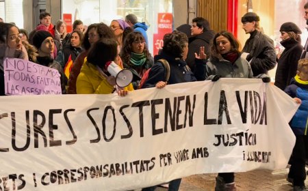 EL 8M ES FA ESCOLTAR ALS CARRERS DE PUIGCERDÀ