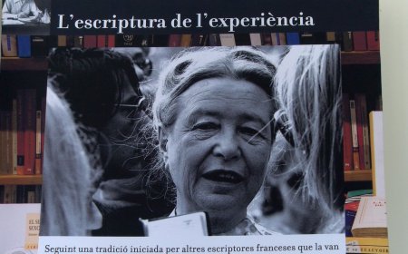 VIDA I OBRA DE LA POETA SIMON DE BEAUVOIR AL PAVELLÓ DEL JONCAR