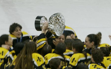 LES NOIES DEL CG PUIGCERDÀ ALCEN LA COPA DE LA REINA PER SEGON ANY CONSECUTIU