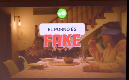 LA CAMPANYA ‘EL PORNO ÉS FAKE’ REFLEXIONA SOBRE EL CONSUM DE PORNOGRAFIA ENTRE ADOLESCENTS