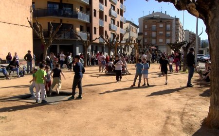 ÈXIT D’ASSISTÈNCIA A LA INAUGURACIÓ DEL PARC INFANTIL DE L’ESTACIÓ DE TREMP