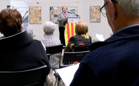 LA LECTURA CENTRA LA DIADA DE SANT JORDI A LA BIBLIOTECA SANT AGUSTÍ
