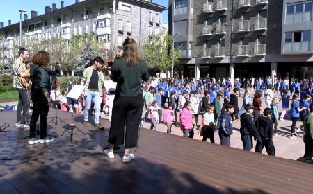 UNS TRES-CENTS ESCOLARS DE L’ALT URGELL CLOUEN EL PROJECTE DANSA’T
