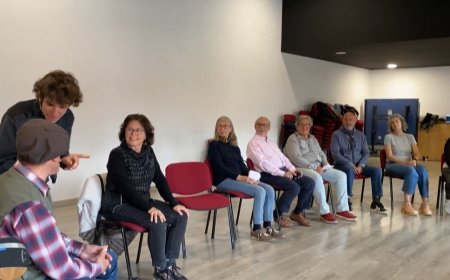 Veïns de Llívia en escena amb la nova escola de teatre: Connecta Lleida Pirineus 15-05-2025