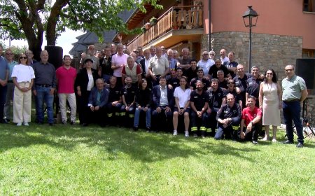 EL PARC DE BOMBERS VOLUNTARIS D’ALP CELEBRA MIG SEGLE D’HISTÒRIA