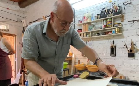 El litògraf Carles Monegal culmina un llarg projecte entre dibuix i pedra: Connecta Lleida Pirineus 26-06-2025