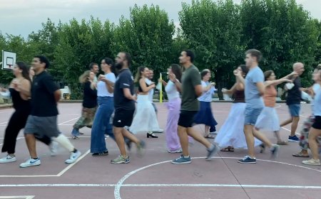MÉS D’UN CENTENAR DE PARELLES PARTICIPARAN AL BALL CERDÀ DE LA SEU D’URGELL