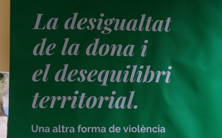 TREMP COMMEMORA EL DIA MUNDIAL DEL CÀNCER DE MAMA AMB UNA EXPOSICIÓ I UNA CAMINADA SOLIDÀRIA