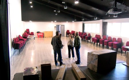 ‘ESCOLTA, MIRA I MATA’ AIXECA EL TELÓ DE LA PRIMERA MOSTRA DE TEATRE AMATEUR A LLÍVIA
