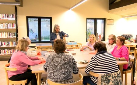 TALLER AMB TEMÀTICA DE TARDOR A LA BIBLIOTECA DE BOLVIR
