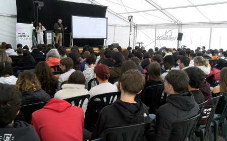 ALUMNAT DELS PALLARS I LA RIBAGORÇA HOMENATJA A CONXITA GRANGÉ