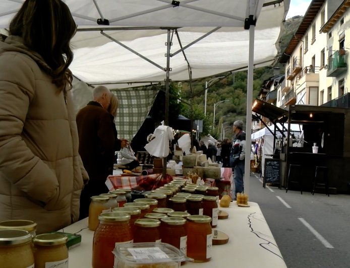 LA FIRA DE SORT TINDRÀ UN CENTENAR DE PARADES PERÒ SENSE MOSTRA D’OVELLA XISQUETA