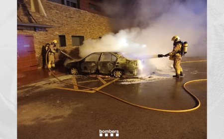 ELS MOSSOS D’ESQUADRA INVESTIGUEN INCENDIS DE VEHICLES A MONTFERRER I CASTELLBÒ