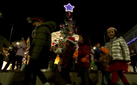OLIANA S’OMPLE DE NADALES AMB L’ESCOLA DE MÚSICA