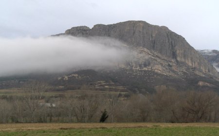 PERAMOLA DEFENSA LA CONVIVÈNCIA ENTRE PATRIMONI I ESCALADA AL ROC DE RUMBAU