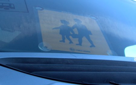 RECLAMEN QUE EL TRANSPORT ESCOLAR INCLOGUI ELS DESPLAÇAMENTS DINS DEL MATEIX MUNICIPI