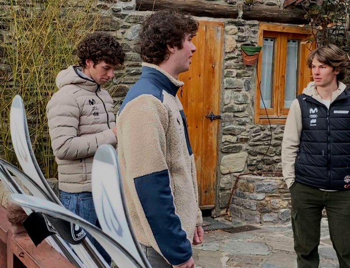 TRES GERMANS DE MERANGES ENGEGUEN UNA CAMPANYA PER COMPETIR A LA COPA D’EUROPA D’ESQUÍ