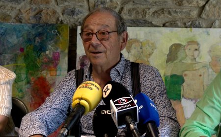 LA CAMBRA DE COMERÇ DE BARCELONA HOMENATJA JOAN PLANES VILA