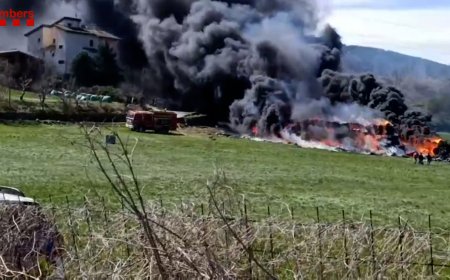 UN INCENDI A LA SEU D’URGELL OBLIGA A EVACUAR UNA FAMÍLIA