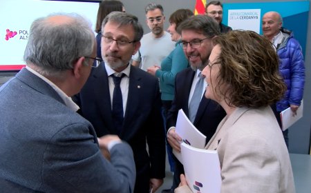 EL CONSELLER VILA PRESENTA A PUIGCERDÀ 40 PROPOSTES PER INTEGRAR EL CATALÀ ALS MUNICIPIS