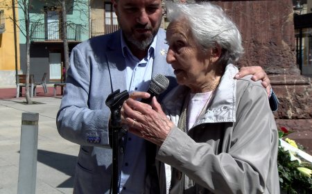 PUIGCERDÀ COMMEMORA EL 10 D’ABRIL AMB LA TRADICIONAL OFRENA FLORAL