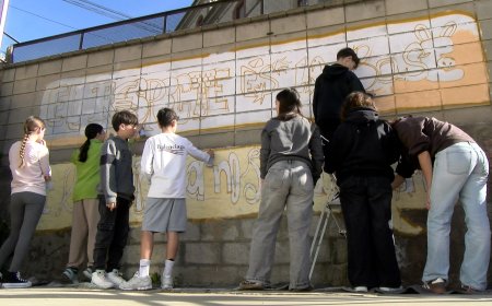 INFANTS I JOVES DE LA SEU D’URGELL IMPULSEN UNA CAMPANYA CONTRA L’ASSETJAMENT ESCOLAR