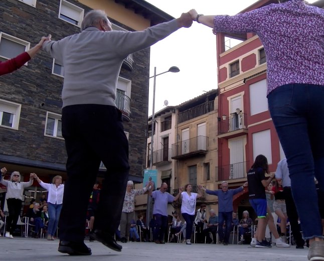 LA TROBADA DE SARDANISTES I L’ARRUIX SANTA FE PROTAGONITZEN L’AGENDA D’ORGANYÀ