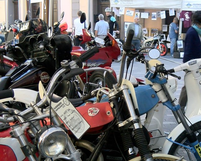 LA TROBADA DE MOTOS CLÀSSIQUES DE CASTELLCIUTAT ARRIBA A LA NOVENA EDICIÓ