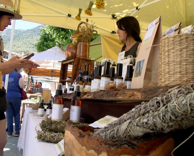 LA FESTA DE LES TREMENTINAIRES REIVINDICA EL LLEGAT DE LES DONES REMEIERES