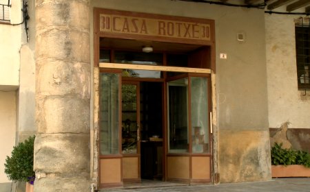 CASA ROTXÉ DE PERAMOLA TORNARÀ A OBRIR PORTES CONVERTIDA EN UNA LLIBRERIA