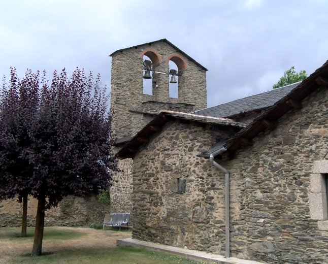  LES CAMPANES DE VILALLOBENT TORNEN A TOCAR PER MARCAR L’HORA DESPRÉS DE 70 ANYS
