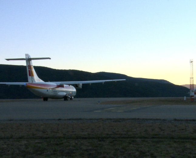 ANDORRA PLANTEJA UNA NOVA CONNEXIÓ AMB FRANÇA A L’AEROPORT