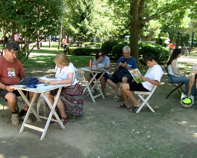 EL BIBLIOLLAC S’INSTAL·LA, UN ESTIU MÉS, AL PARC SCHIERBECK