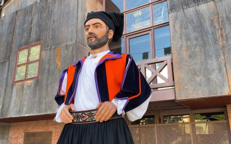 OLIANA ES PREPARA PER ENTREGAR EL GEGANT LUSSORIO A OLIENA