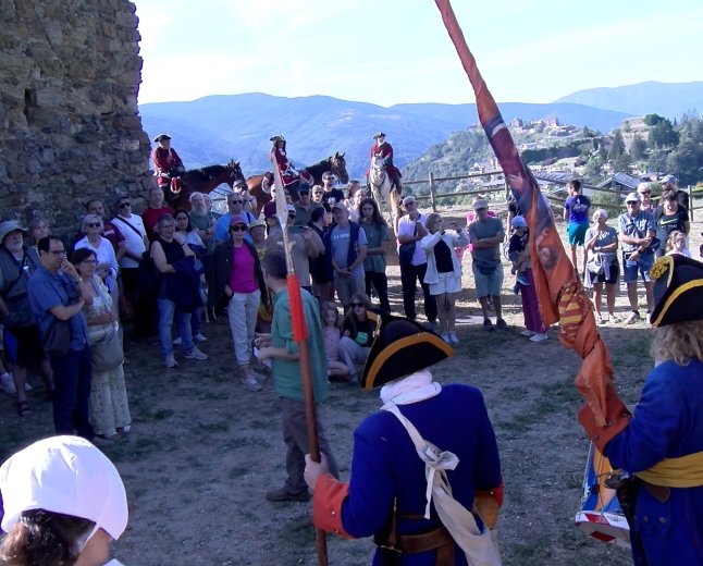  BONA RESPOSTA DEL PÚBLIC A LA RECREACIÓ DE LA CAPITULACIÓ DE CASTELLCIUTAT